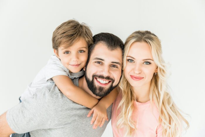 A family dentist offers numerous advantages for you and your loved ones. This type of dental care ensures you receive consistent treatment. 